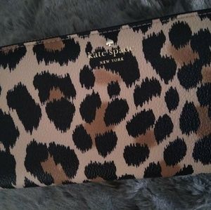 New Kate Spade large leopard wallet with tags